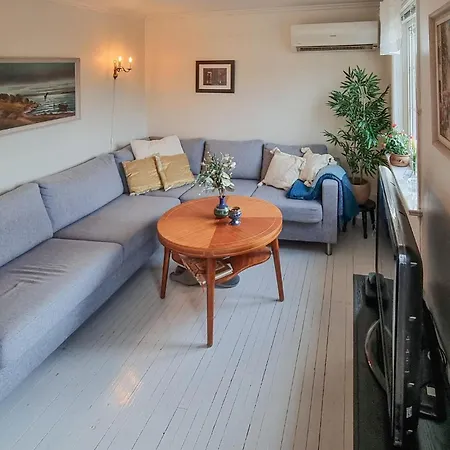 Holiday home 3 Bedroom Beautiful In *